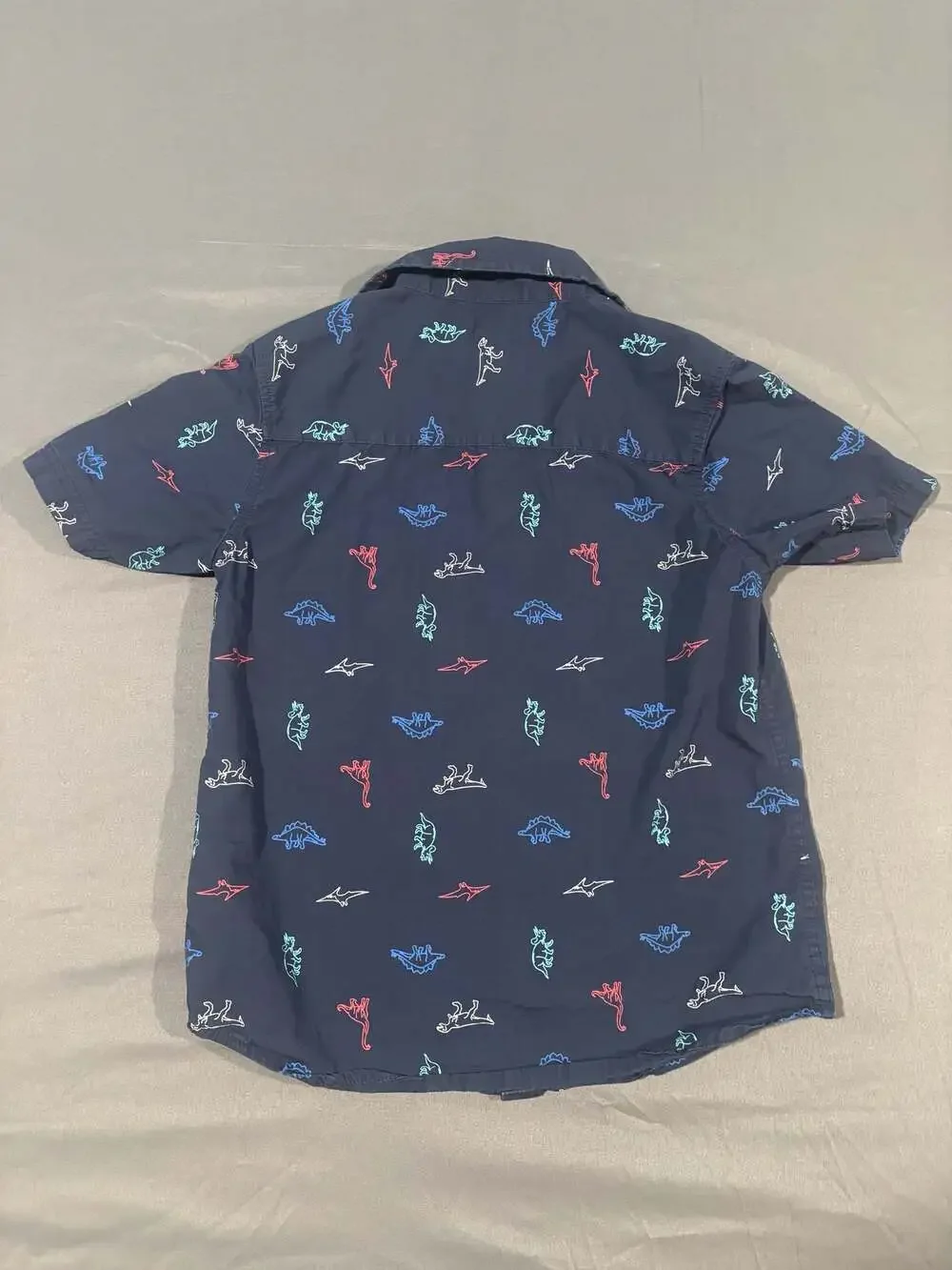 Wrangler Dinosaur Print Short Sleeve Button-Down Shirt Boys Size M (8) Navy Blue